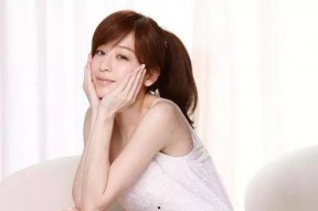 娱乐圈吃瓜王心凌是谁